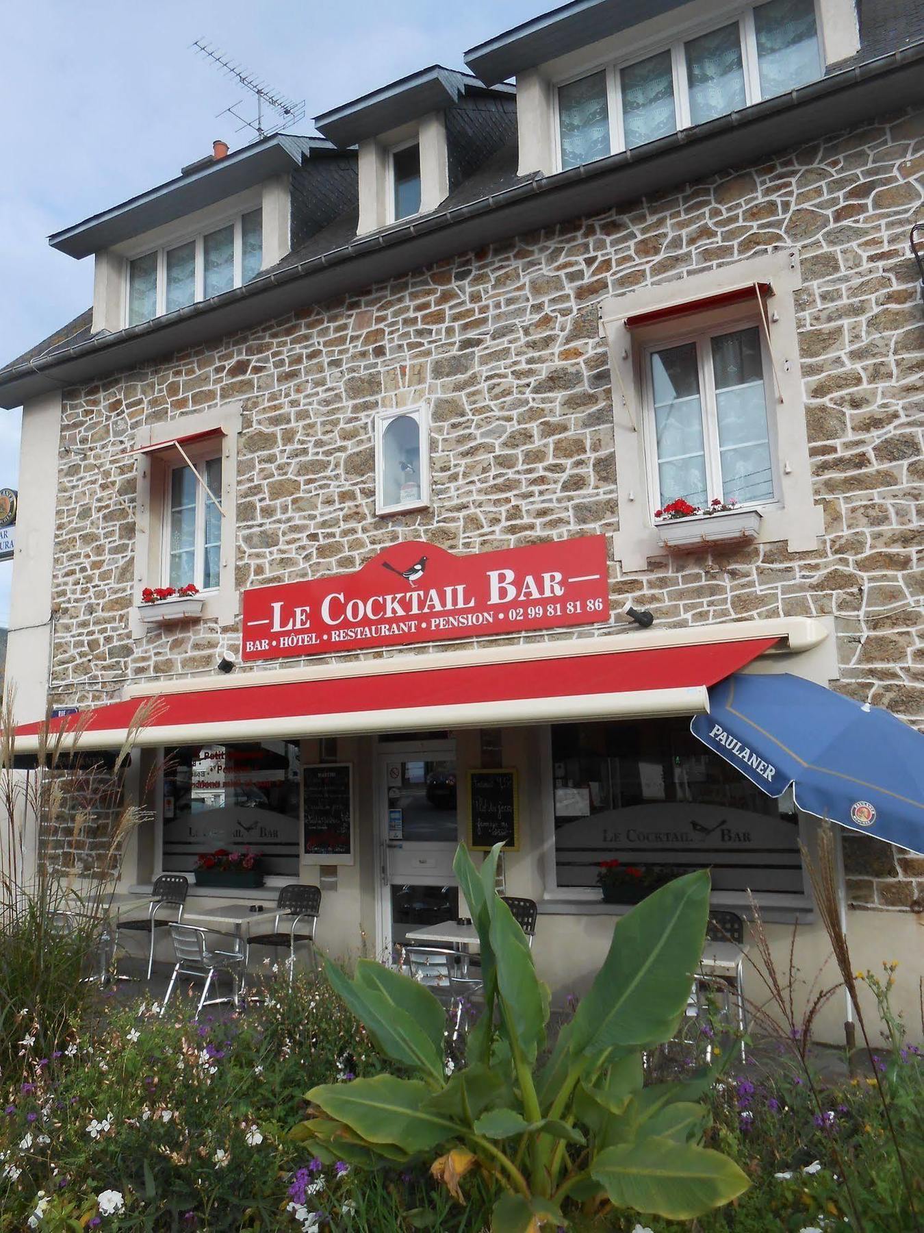 Hotel & Restaurant Hanoi Station Saint-Malo Bagian luar foto